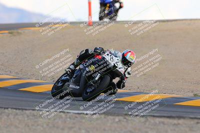 media/Oct-03-2022-Moto Forza (Mon) [[5f077a3730]]/Advanced Group/Session 5 (Turn 12)/